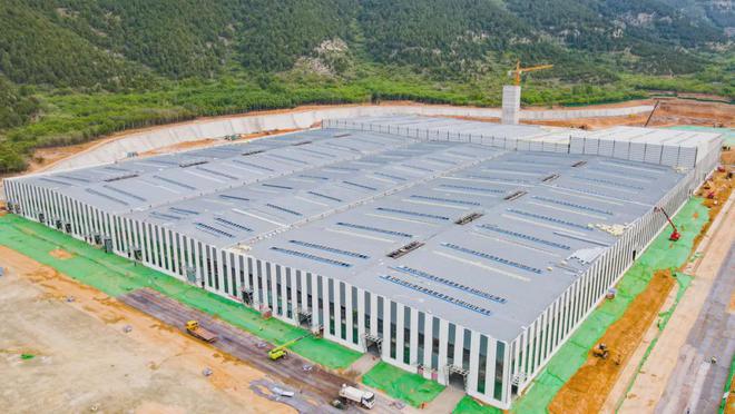 全國(guó)單體最大循環(huán)制造新能源汽車鋼結(jié)構(gòu)主廠房完成交付